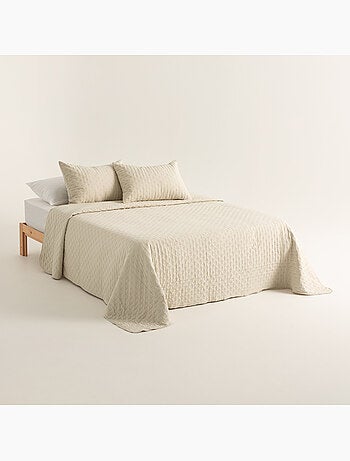 Ensemble couvre-lit uni en tissu à relief avec taie(s) d’oreiller - Gamusi.