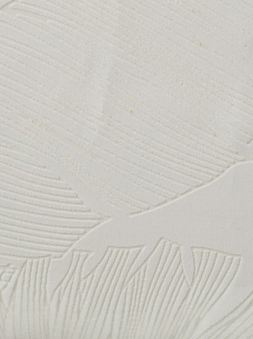 Ensemble de 2 voilages de fenêtre à motifs feuilles DEV - Kiabi Ensemble de 2 voilages de fenêtre à motifs feuilles DEV - Kiabi