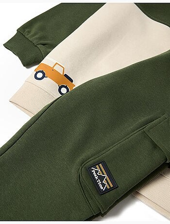 Ensemble de jogging, MO Fashion