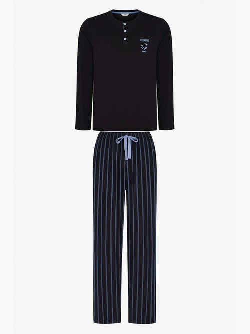 Ensemble de pyjama homme nightform à rayures, manches longues penti - Kiabi Ensemble de pyjama homme nightform à rayures, manches longues penti - Kiabi