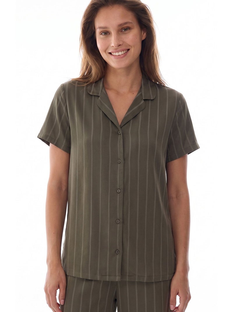 Ensemble de pyjama rhea en satin rayé, chemise à manches courtes et pantalon penti Vert kaki - Kiabi