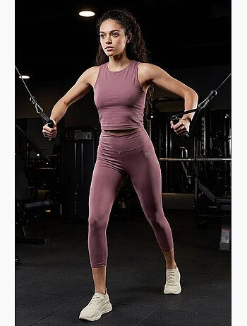 Ensemble de sport femme sans manches avec legging pantacourt tommy