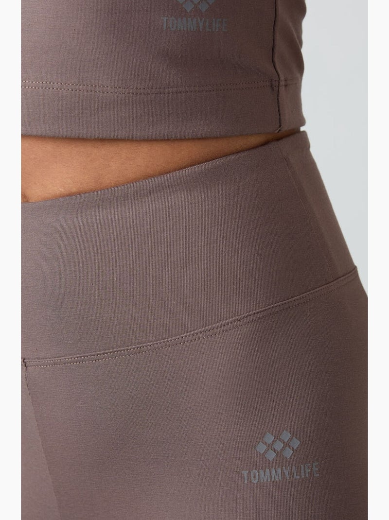 Ensemble de sport femme sans manches avec legging pantacourt tommy Taupe - Kiabi