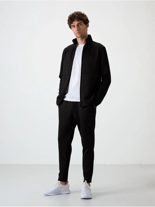 Ensemble de sport homme en scuba, col zippé tommy - Kiabi Ensemble de sport homme en scuba, col zippé tommy - Kiabi