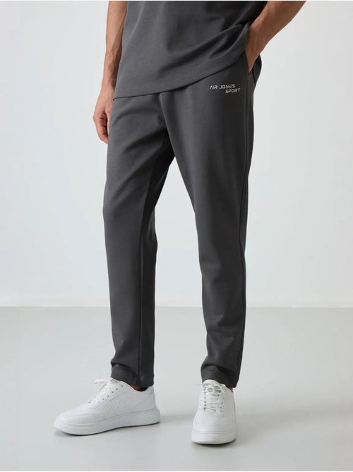 Ensemble de sport homme oversize en coton mélangé tommy - Kiabi Ensemble de sport homme oversize en coton mélangé tommy - Kiabi