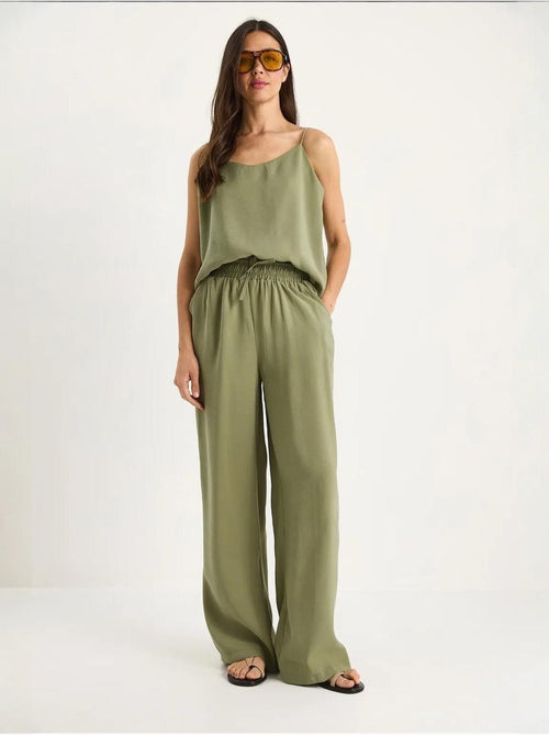 Ensemble débardeur sans manches et pantalon large lucci - Kiabi Ensemble débardeur sans manches et pantalon large lucci - Kiabi