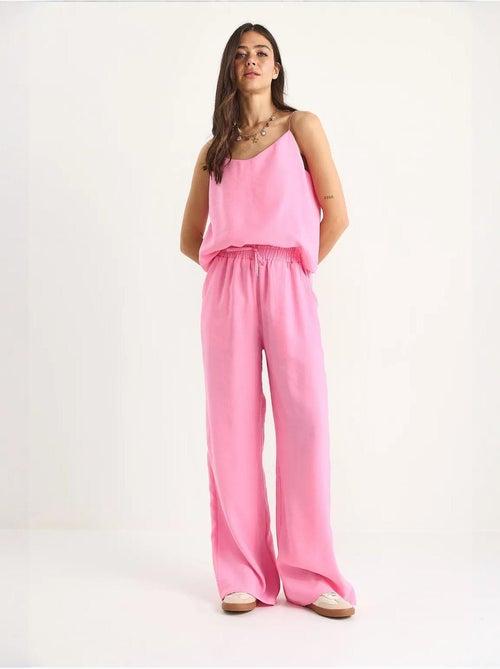 Ensemble débardeur sans manches et pantalon large lucci - Kiabi Ensemble débardeur sans manches et pantalon large lucci - Kiabi