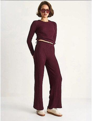 Ensemble deux pièces ajusté avec pantalon évasé lucci