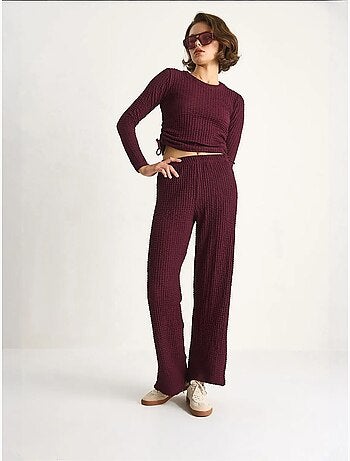 Ensemble deux pièces ajusté avec pantalon évasé lucci