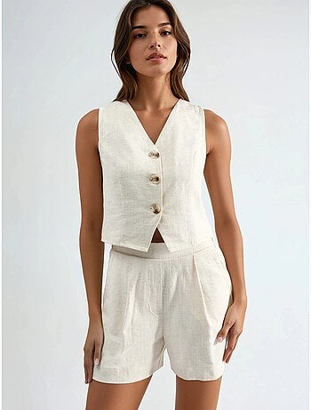 Ensemble deux pièces avec gilet et short en mélange de lin