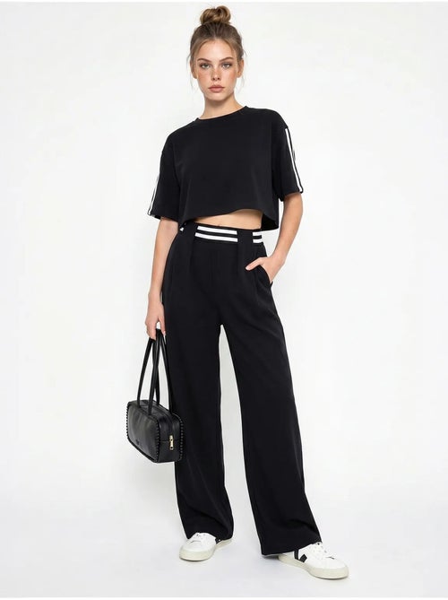 Ensemble deux pièces avec t-shirt col rond et pantalon large lucci - Kiabi Ensemble deux pièces avec t-shirt col rond et pantalon large lucci - Kiabi