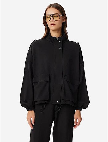 Ensemble deux pièces avec veste à détail poche et pantalon à jambes larges istanbul