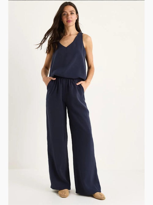 Ensemble deux pièces : chemisier à bretelles et col en v, pantalon palazzo lucci - Kiabi Ensemble deux pièces : chemisier à bretelles et col en v, pantalon palazzo lucci - Kiabi