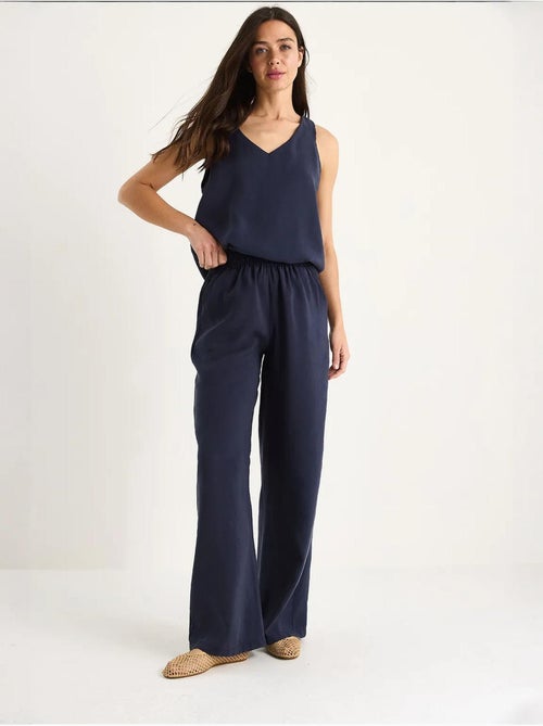 Ensemble deux pièces : chemisier à bretelles et col en v, pantalon palazzo lucci - Kiabi Ensemble deux pièces : chemisier à bretelles et col en v, pantalon palazzo lucci - Kiabi