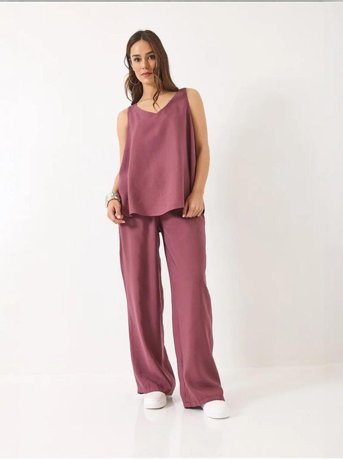 Ensemble deux pièces : chemisier à bretelles et col en v, pantalon palazzo lucci - Kiabi Ensemble deux pièces : chemisier à bretelles et col en v, pantalon palazzo lucci - Kiabi