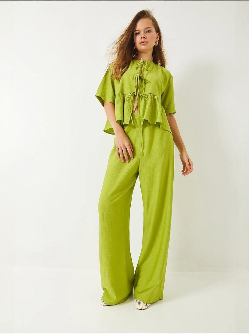 Ensemble deux pièces chemisier et pantalon à manches courtes avec détails noués de bianco lucci Vert tilleul - Kiabi