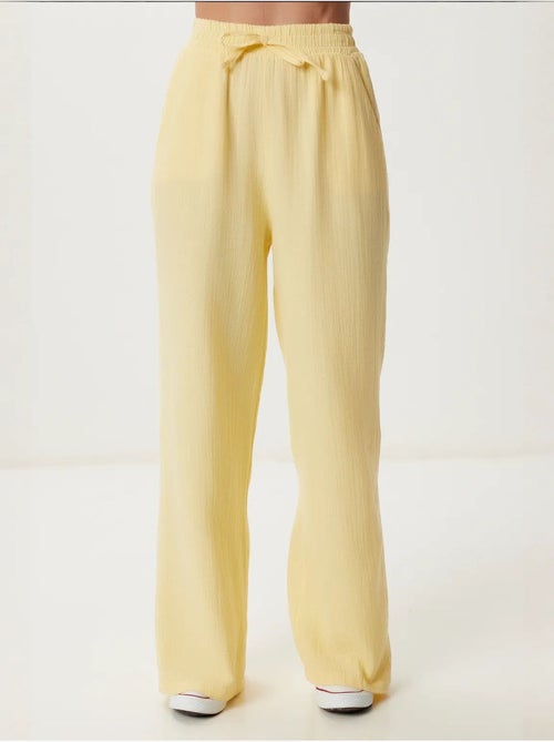 Ensemble deux pièces coordonné à taille haute, jambe large et col chemise istanbul - Kiabi Ensemble deux pièces coordonné à taille haute, jambe large et col chemise istanbul - Kiabi