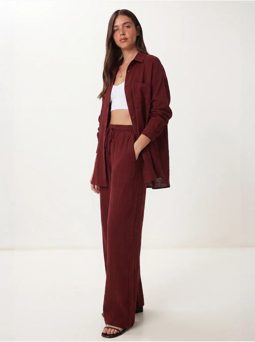 Ensemble deux pièces coordonné à taille haute, jambe large et col chemise istanbul - Kiabi Ensemble deux pièces coordonné à taille haute, jambe large et col chemise istanbul - Kiabi