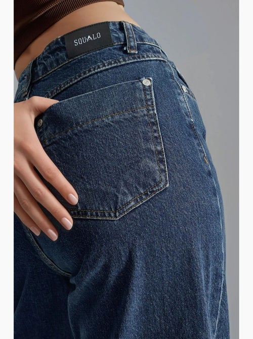 Ensemble deux pièces en jean taille haute avec col de veste hiccup - Kiabi Ensemble deux pièces en jean taille haute avec col de veste hiccup - Kiabi