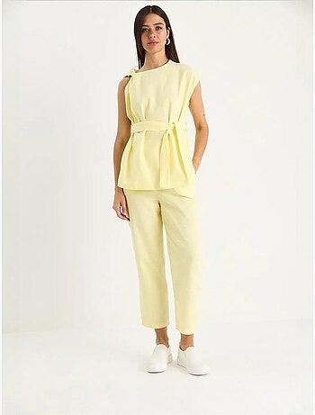 Ensemble deux pièces en lin avec ceinture et nœud aux épaules bianco lucci