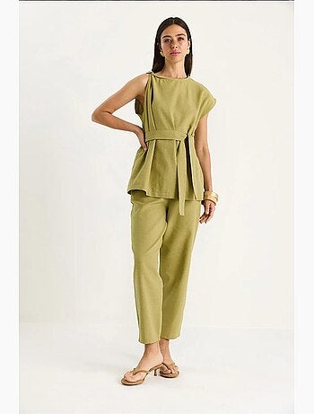 Ensemble deux pièces en lin avec ceinture et nœud aux épaules lucci