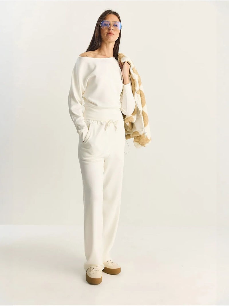Ensemble deux pièces en maille à col asymétrique et taille haute lucci Sable - Kiabi