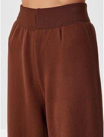 Ensemble deux pièces en maille à col v et détail cravate oversize istanbul