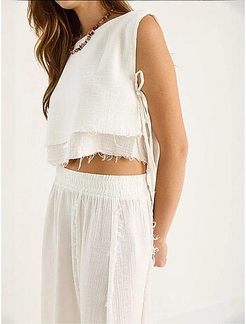 Ensemble deux pièces en mousseline avec jupe taille élastique et lien latéral bianco lucci
