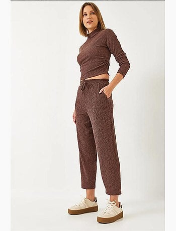 Ensemble deux pièces : haut court et pantalon taille élastique lucci