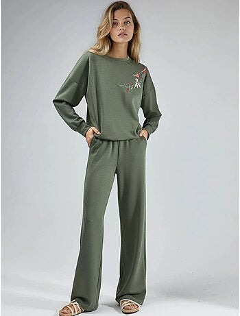 Ensemble deux pièces long à col rond brodé et pantalon à jambes larges hiccup