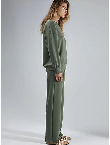 Ensemble deux pièces long à col rond brodé et pantalon à jambes larges hiccup