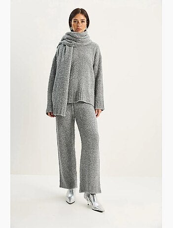 Ensemble deux pièces oversize en maille côtelée avec pantalon taille haute lucci