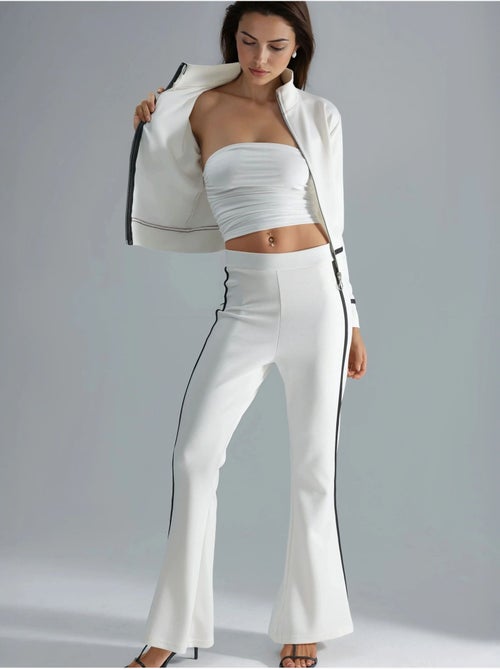 Ensemble deux pièces rayé évasé avec col zippé hiccup - Kiabi Ensemble deux pièces rayé évasé avec col zippé hiccup - Kiabi