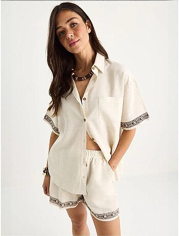 Ensemble deux pièces short et chemise en lin brodés à poches bianco lucci