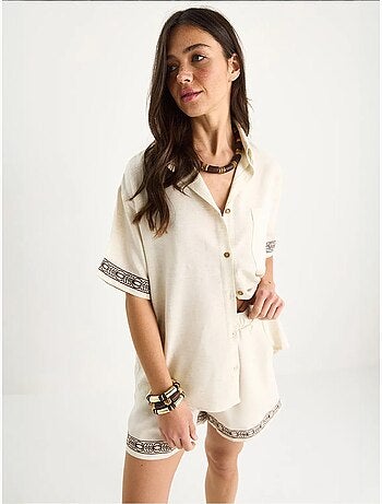 Ensemble deux pièces short et chemise en lin brodés à poches bianco lucci