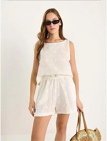 Ensemble deux pièces taille haute et short avec fermeture à boutons lucci