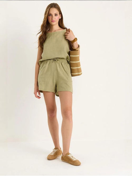 Ensemble deux pièces taille haute et short avec fermeture à boutons lucci - Kiabi Ensemble deux pièces taille haute et short avec fermeture à boutons lucci - Kiabi