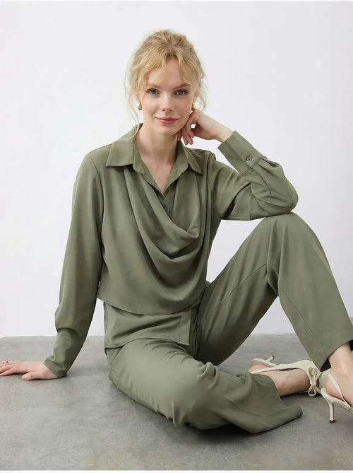 Ensemble deux pièces taille haute jambes larges avec col chemise lucci - Kiabi Ensemble deux pièces taille haute jambes larges avec col chemise lucci - Kiabi