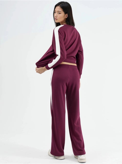 Ensemble deux pièces taille haute jambes larges col rond hiccup - Kiabi Ensemble deux pièces taille haute jambes larges col rond hiccup - Kiabi