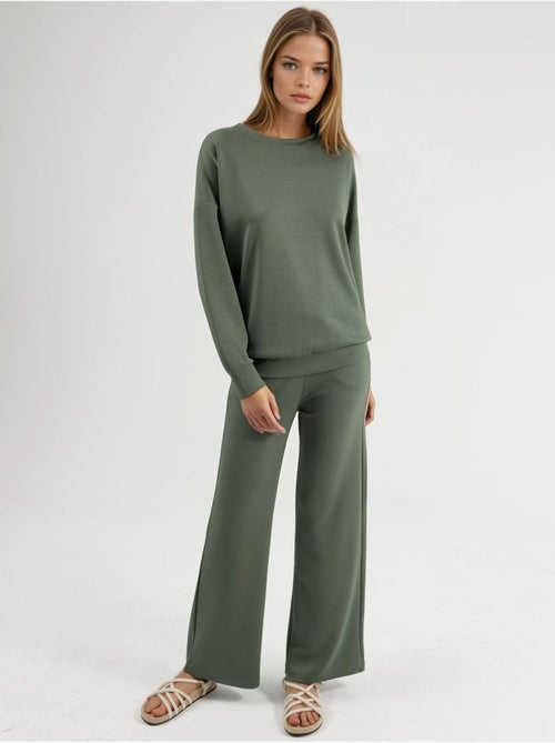 Ensemble deux pièces taille haute jambes larges hiccup - Kiabi Ensemble deux pièces taille haute jambes larges hiccup - Kiabi