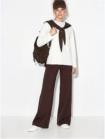 Ensemble en maille deux pièces avec pantalon large lucci