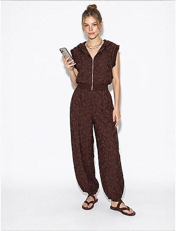 Ensemble gilet à capuche et pantalon large à motif lucci