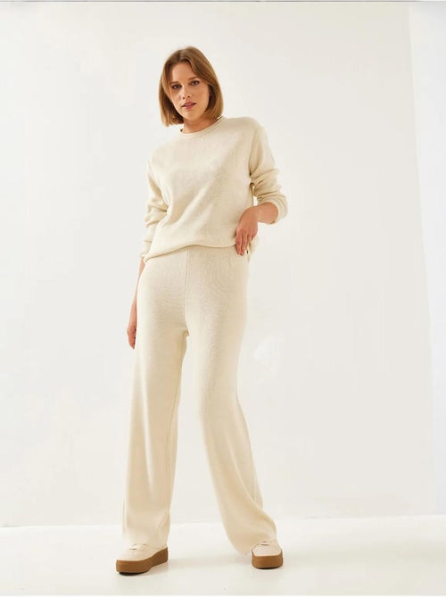 Ensemble haut et bas en tricot bianco lucci - Kiabi Ensemble haut et bas en tricot bianco lucci - Kiabi