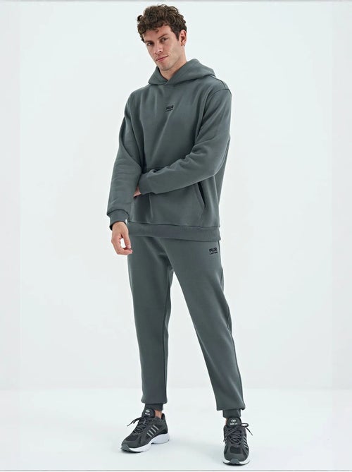 Ensemble homme sweat à capuche et pantalon tommy - Kiabi Ensemble homme sweat à capuche et pantalon tommy - Kiabi