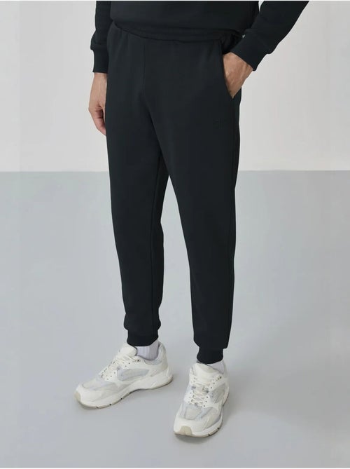 Ensemble homme sweat et pantalon à col rond manches longues tommy - Kiabi Ensemble homme sweat et pantalon à col rond manches longues tommy - Kiabi