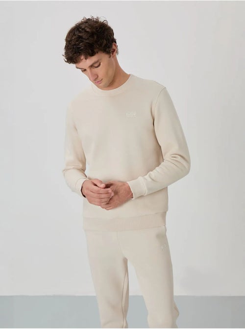 Ensemble homme sweat et pantalon à col rond manches longues tommy - Kiabi Ensemble homme sweat et pantalon à col rond manches longues tommy - Kiabi