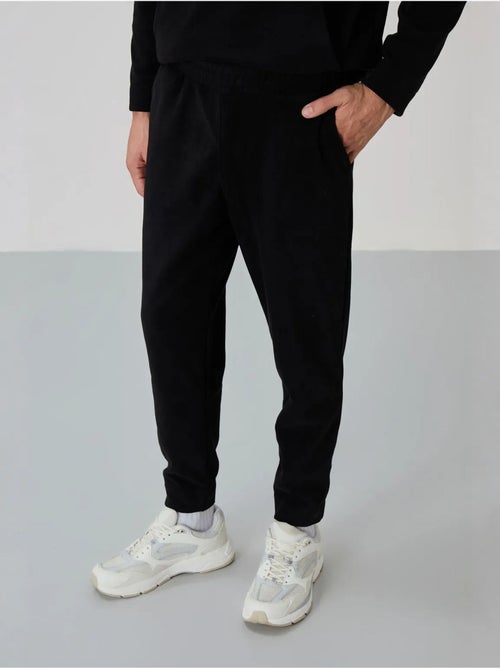 Ensemble homme sweat et pantalon à col zippé tommy - Kiabi Ensemble homme sweat et pantalon à col zippé tommy - Kiabi