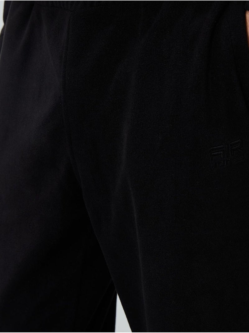 Ensemble homme sweat et pantalon à col zippé tommy Noir - Kiabi