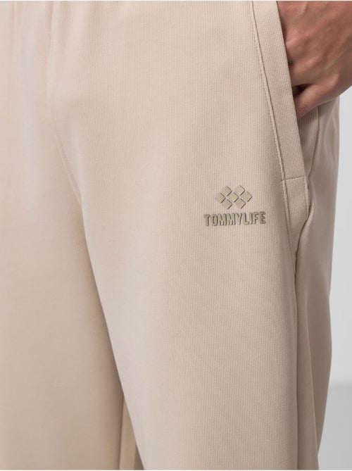 Ensemble homme sweat et pantalon à fermeture éclair tommy - Kiabi Ensemble homme sweat et pantalon à fermeture éclair tommy - Kiabi