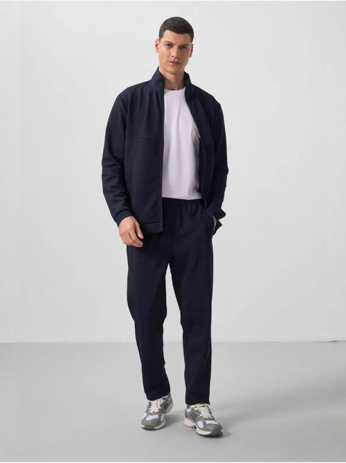 Ensemble homme sweat et pantalon à fermeture éclair tommy - Kiabi Ensemble homme sweat et pantalon à fermeture éclair tommy - Kiabi